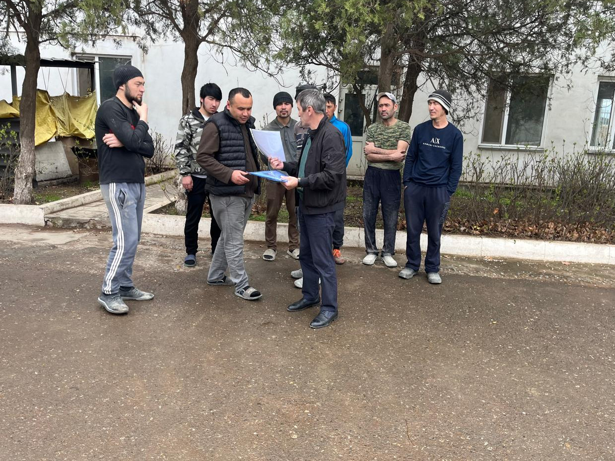 Миннац провел выездную встречу с иностранными гражданами